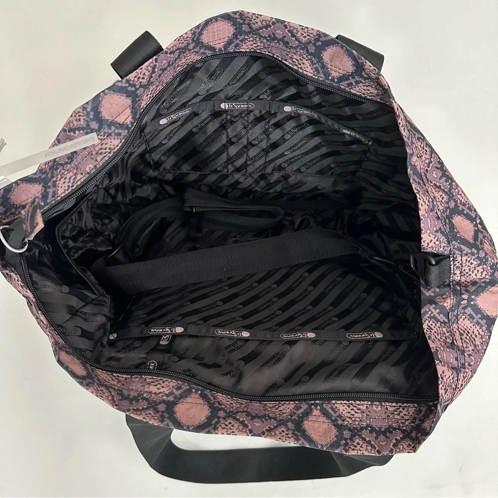 Lesportsac carlin diaper